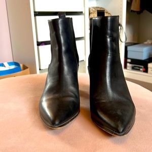 Black leather bootie. Size 8.5